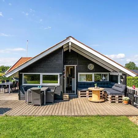 Tit Prázdninový dům *